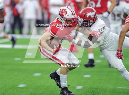 Thumbnail 3 in Katy vs. North Shore (UIL 6A Regional Playoff) photogallery.