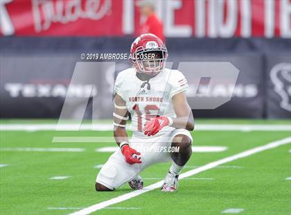 Thumbnail 3 in Katy vs. North Shore (UIL 6A Regional Playoff) photogallery.