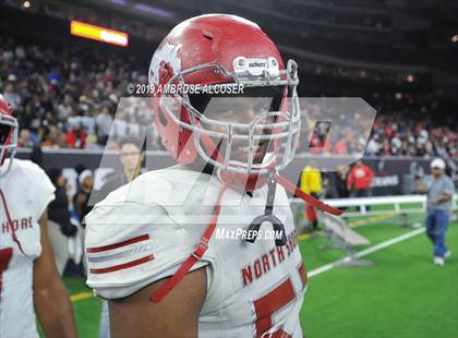 Thumbnail 2 in Katy vs. North Shore (UIL 6A Regional Playoff) photogallery.