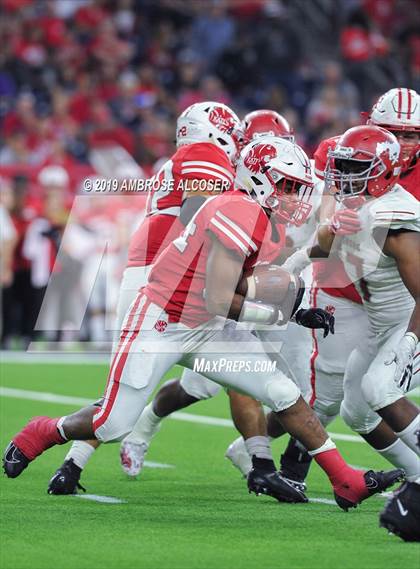 Thumbnail 1 in Katy vs. North Shore (UIL 6A Regional Playoff) photogallery.