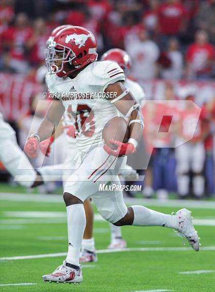 Thumbnail 2 in Katy vs. North Shore (UIL 6A Regional Playoff) photogallery.
