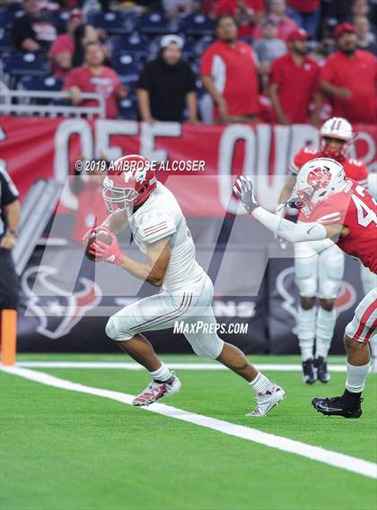 Thumbnail 2 in Katy vs. North Shore (UIL 6A Regional Playoff) photogallery.