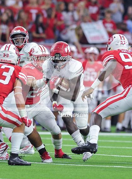 Thumbnail 3 in Katy vs. North Shore (UIL 6A Regional Playoff) photogallery.