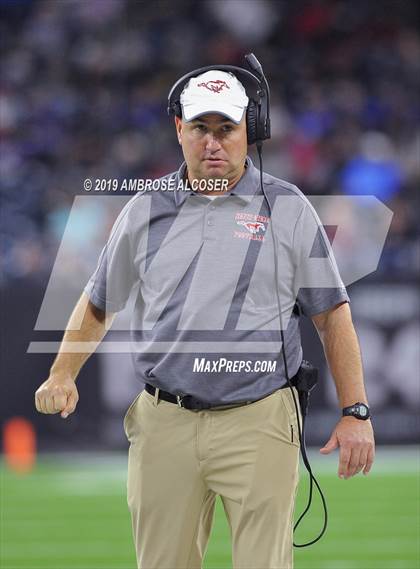 Thumbnail 2 in Katy vs. North Shore (UIL 6A Regional Playoff) photogallery.