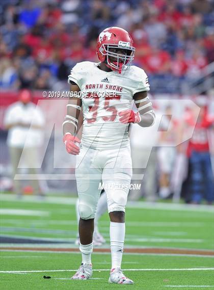 Thumbnail 3 in Katy vs. North Shore (UIL 6A Regional Playoff) photogallery.