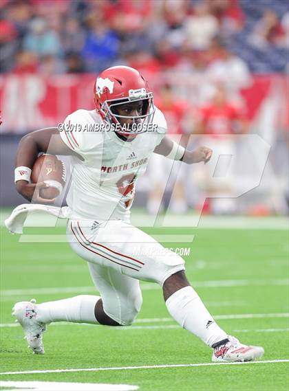 Thumbnail 3 in Katy vs. North Shore (UIL 6A Regional Playoff) photogallery.