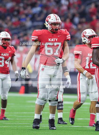 Thumbnail 1 in Katy vs. North Shore (UIL 6A Regional Playoff) photogallery.