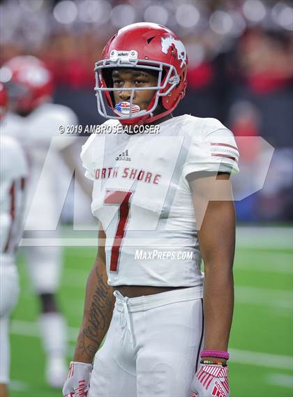 Thumbnail 3 in Katy vs. North Shore (UIL 6A Regional Playoff) photogallery.