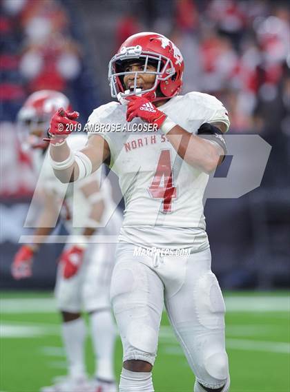 Thumbnail 3 in Katy vs. North Shore (UIL 6A Regional Playoff) photogallery.