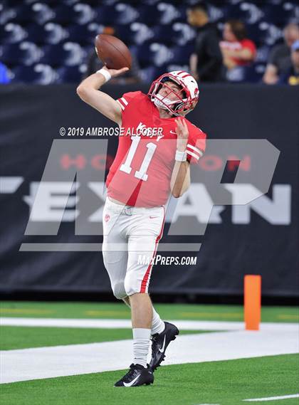 Thumbnail 2 in Katy vs. North Shore (UIL 6A Regional Playoff) photogallery.