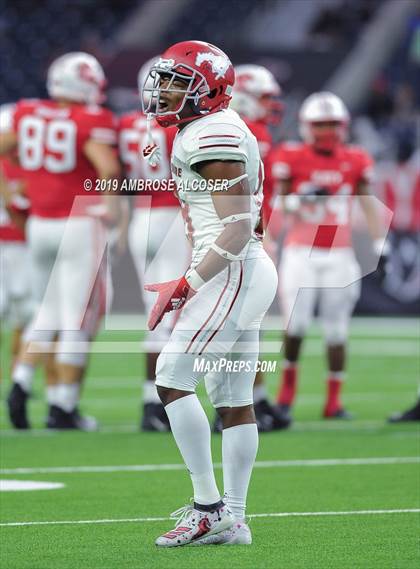 Thumbnail 3 in Katy vs. North Shore (UIL 6A Regional Playoff) photogallery.