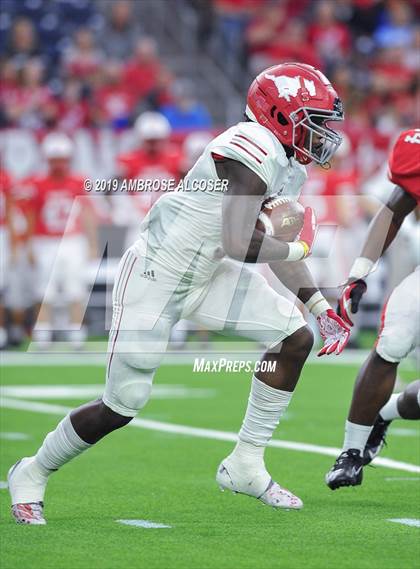 Thumbnail 2 in Katy vs. North Shore (UIL 6A Regional Playoff) photogallery.