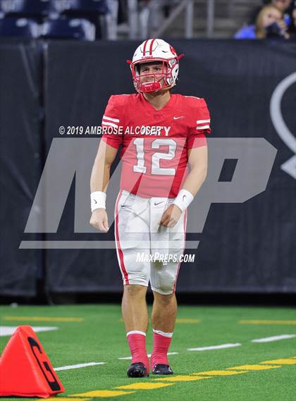 Thumbnail 2 in Katy vs. North Shore (UIL 6A Regional Playoff) photogallery.