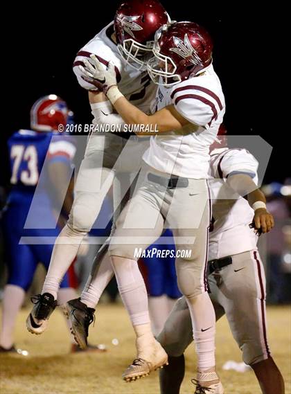 Thumbnail 1 in Maplesville vs. Linden (AHSAA Class A Semifinal) photogallery.