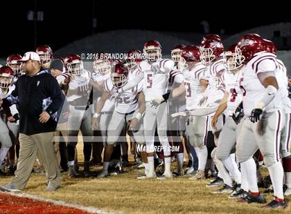Thumbnail 3 in Maplesville vs. Linden (AHSAA Class A Semifinal) photogallery.