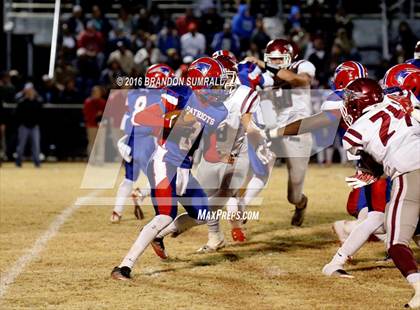 Thumbnail 1 in Maplesville vs. Linden (AHSAA Class A Semifinal) photogallery.