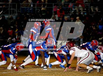 Thumbnail 2 in Maplesville vs. Linden (AHSAA Class A Semifinal) photogallery.