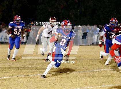 Thumbnail 2 in Maplesville vs. Linden (AHSAA Class A Semifinal) photogallery.
