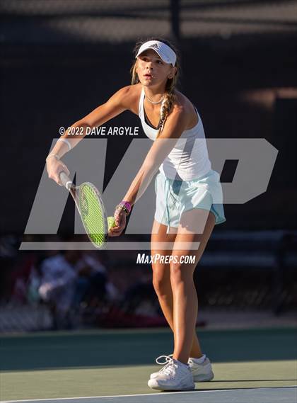 Thumbnail 2 in UHSAA 4A & 6A State Tournament photogallery.