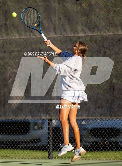 Thumbnail 1 in UHSAA 4A & 6A State Tournament photogallery.