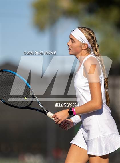 Thumbnail 2 in UHSAA 4A & 6A State Tournament photogallery.