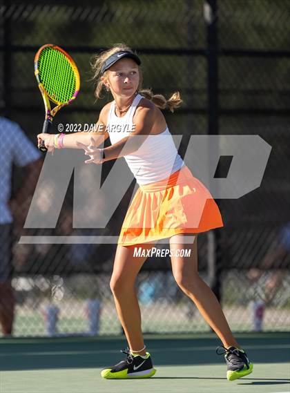 Thumbnail 1 in UHSAA 4A & 6A State Tournament photogallery.