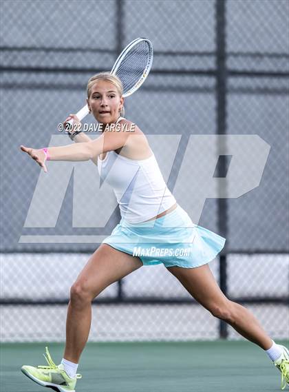 Thumbnail 2 in UHSAA 4A & 6A State Tournament photogallery.