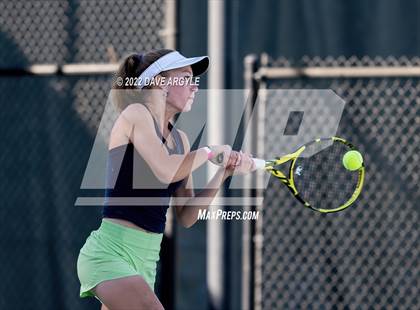 Thumbnail 1 in UHSAA 4A & 6A State Tournament photogallery.