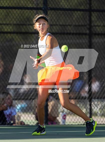 Thumbnail 2 in UHSAA 4A & 6A State Tournament photogallery.