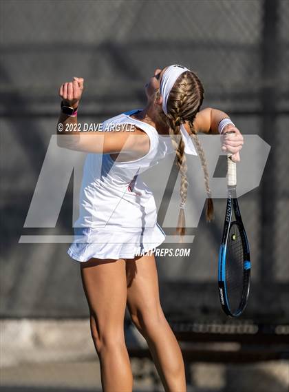 Thumbnail 2 in UHSAA 4A & 6A State Tournament photogallery.