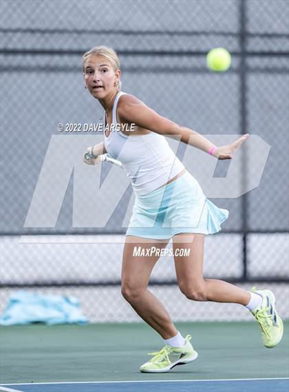 Thumbnail 3 in UHSAA 4A & 6A State Tournament photogallery.
