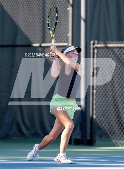 Thumbnail 2 in UHSAA 4A & 6A State Tournament photogallery.