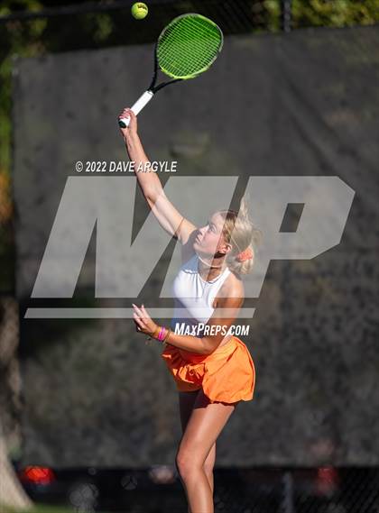 Thumbnail 2 in UHSAA 4A & 6A State Tournament photogallery.