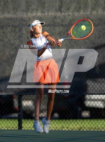 Thumbnail 3 in UHSAA 4A & 6A State Tournament photogallery.