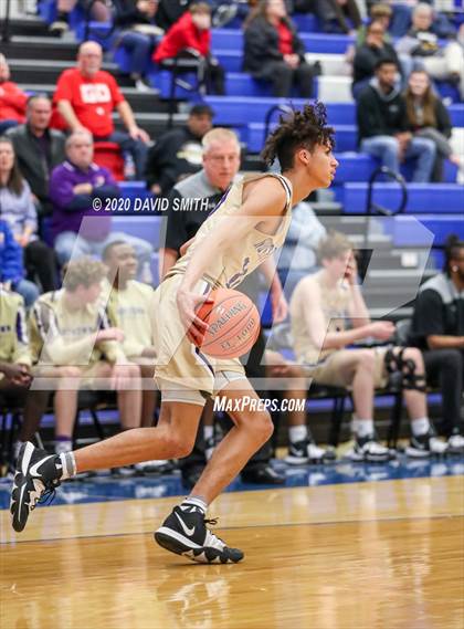 Thumbnail 1 in Chrisman vs North Kansas City (MSHSAA District Semifinal) photogallery.