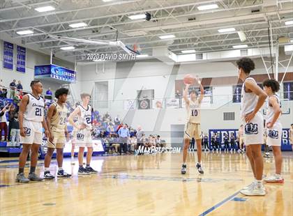 Thumbnail 2 in Chrisman vs North Kansas City (MSHSAA District Semifinal) photogallery.