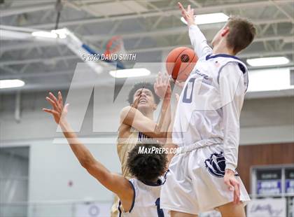 Thumbnail 2 in Chrisman vs North Kansas City (MSHSAA District Semifinal) photogallery.