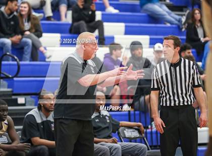 Thumbnail 2 in Chrisman vs North Kansas City (MSHSAA District Semifinal) photogallery.