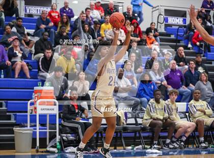 Thumbnail 1 in Chrisman vs North Kansas City (MSHSAA District Semifinal) photogallery.