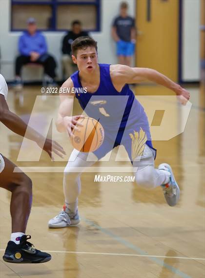 Thumbnail 1 in Butler vs Etowah (Lemon Street Classic) photogallery.