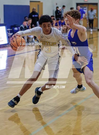 Thumbnail 3 in Butler vs Etowah (Lemon Street Classic) photogallery.