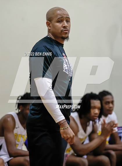 Thumbnail 2 in Butler vs Etowah (Lemon Street Classic) photogallery.