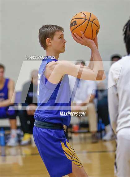 Thumbnail 3 in Butler vs Etowah (Lemon Street Classic) photogallery.
