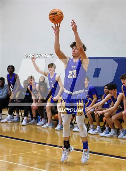 Thumbnail 3 in Butler vs Etowah (Lemon Street Classic) photogallery.