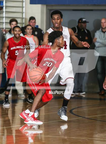 Thumbnail 2 in Porter-Gaud vs Burlington (Rotary Roundball Classic) photogallery.