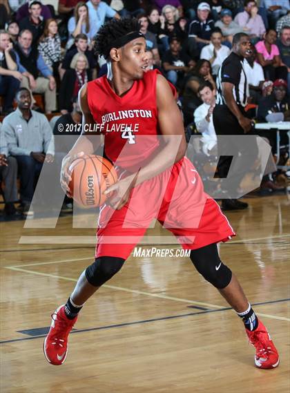 Thumbnail 2 in Porter-Gaud vs Burlington (Rotary Roundball Classic) photogallery.