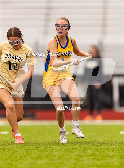 Thumbnail 1 in North Myrtle Beach vs Socastee (SCHSL 5A Div 2 Round 1) photogallery.