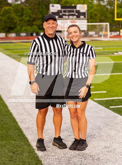 Thumbnail 1 in North Myrtle Beach vs Socastee (SCHSL 5A Div 2 Round 1) photogallery.