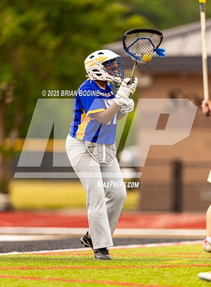 Thumbnail 3 in North Myrtle Beach vs Socastee (SCHSL 5A Div 2 Round 1) photogallery.