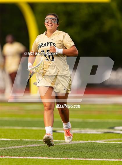 Thumbnail 3 in North Myrtle Beach vs Socastee (SCHSL 5A Div 2 Round 1) photogallery.